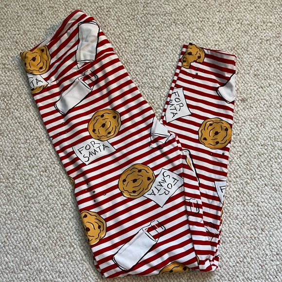 Christmas Lularoe leggings - Picture 4 of 6